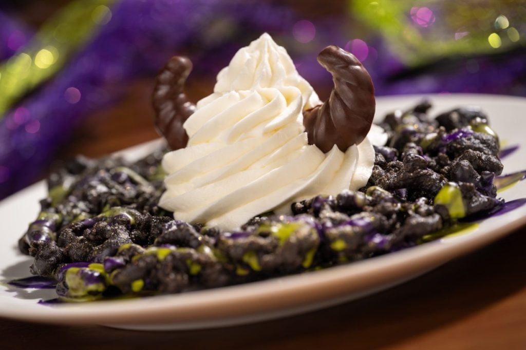 halloween 2026 foodie guide-wdw-sept 24 10 | WDWINFO.COM NEW Halloween Treats Arrive at Walt Disney World for 2026 halloween 2026 foodie guide-wdw-sept 24 10