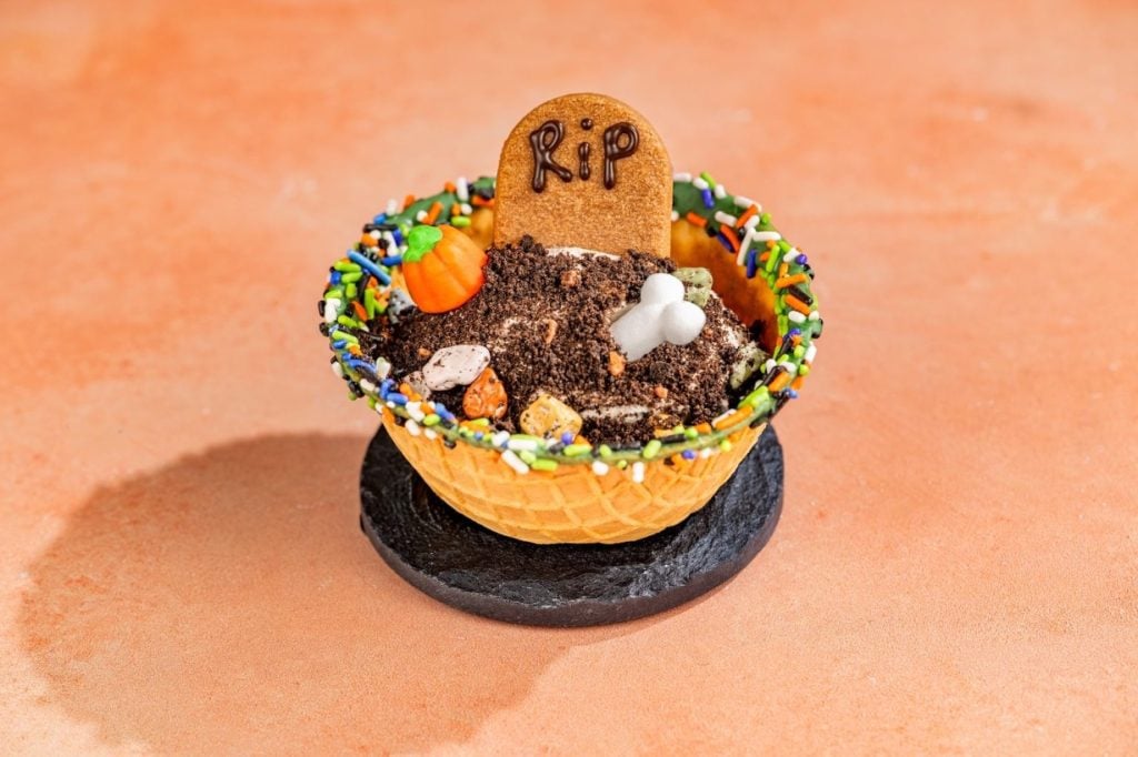halloween 2026 foodie guide-wdw-sept 24 13 | WDWINFO.COM NEW Halloween Treats Arrive at Walt Disney World for 2026 halloween 2026 foodie guide-wdw-sept 24 13
