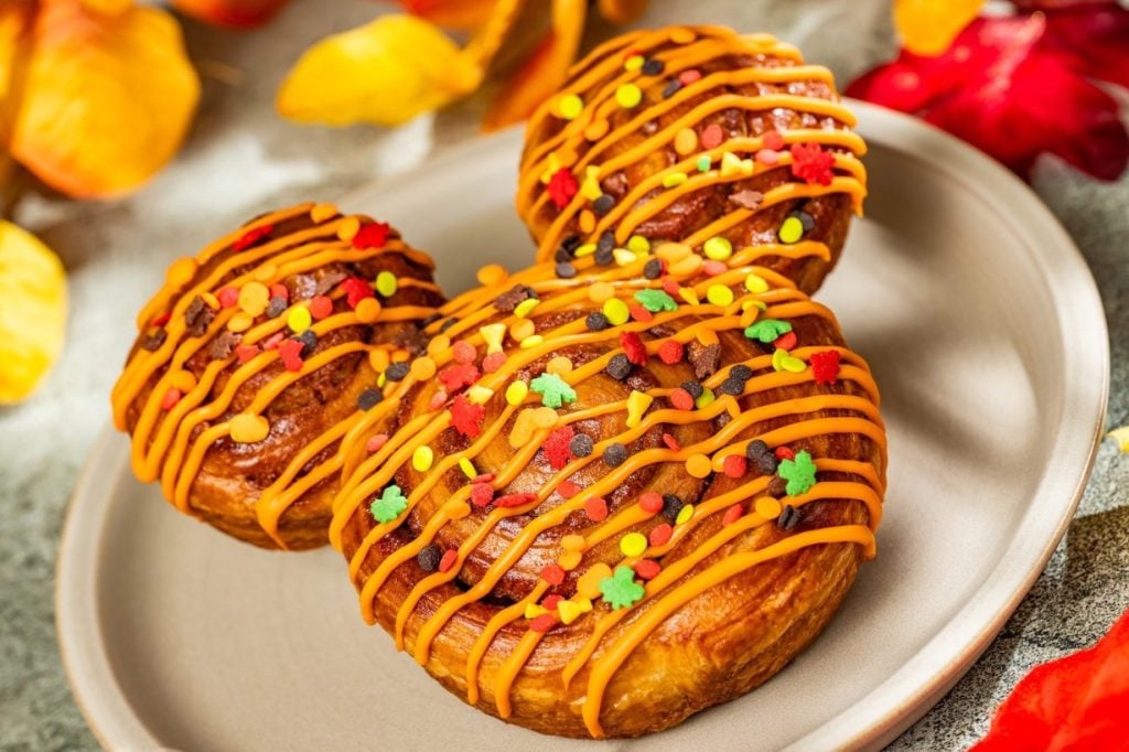 halloween 2026 foodie guide-wdw-sept 24 17 | WDWINFO.COM NEW Halloween Treats Arrive at Walt Disney World for 2026 halloween 2026 foodie guide-wdw-sept 24 17