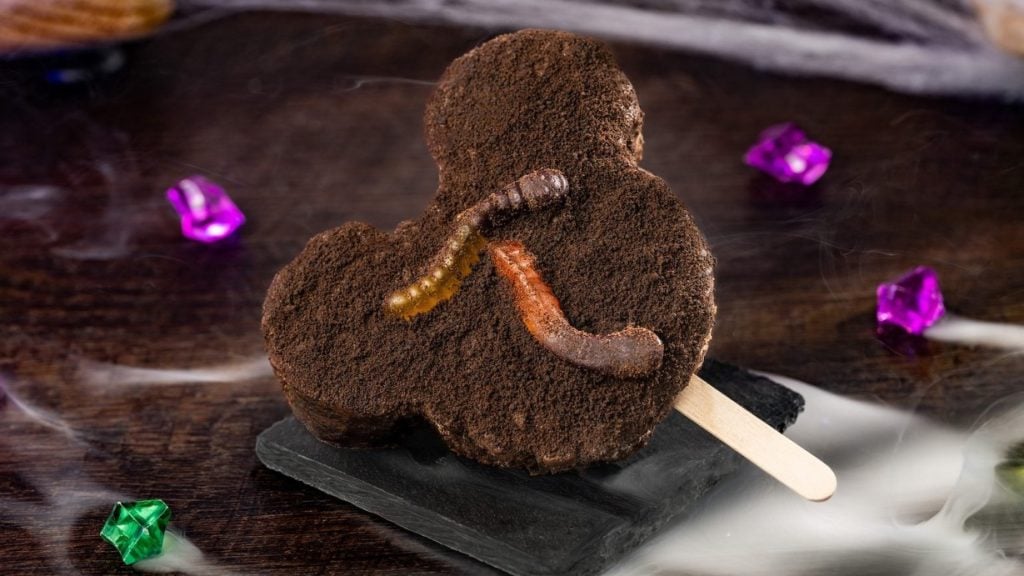 halloween 2026 foodie guide-wdw-sept 24 21 | WDWINFO.COM NEW Halloween Treats Arrive at Walt Disney World for 2026 halloween 2026 foodie guide-wdw-sept 24 21