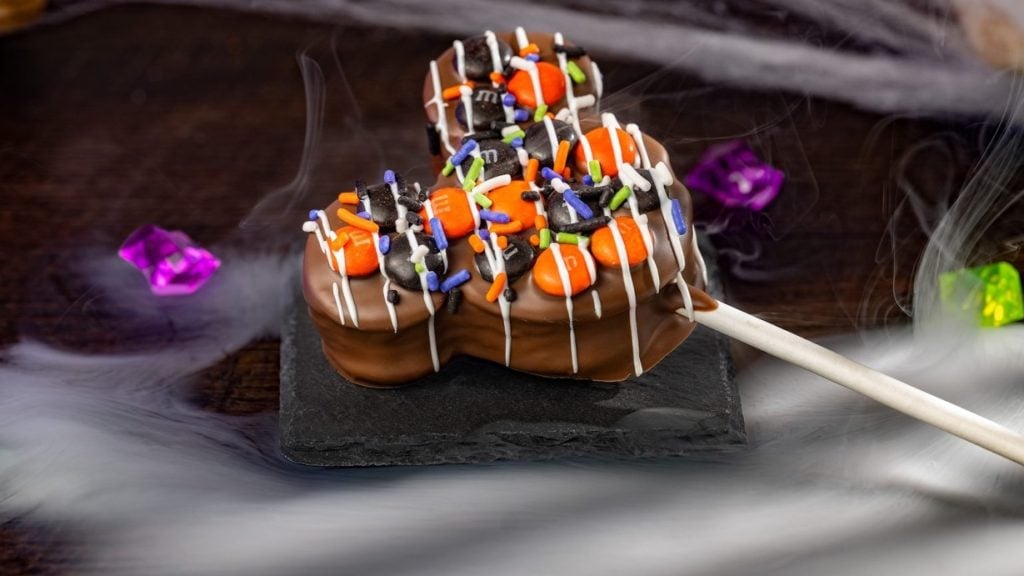 halloween 2026 foodie guide-wdw-sept 24 32 | WDWINFO.COM NEW Halloween Treats Arrive at Walt Disney World for 2026 halloween 2026 foodie guide-wdw-sept 24 32