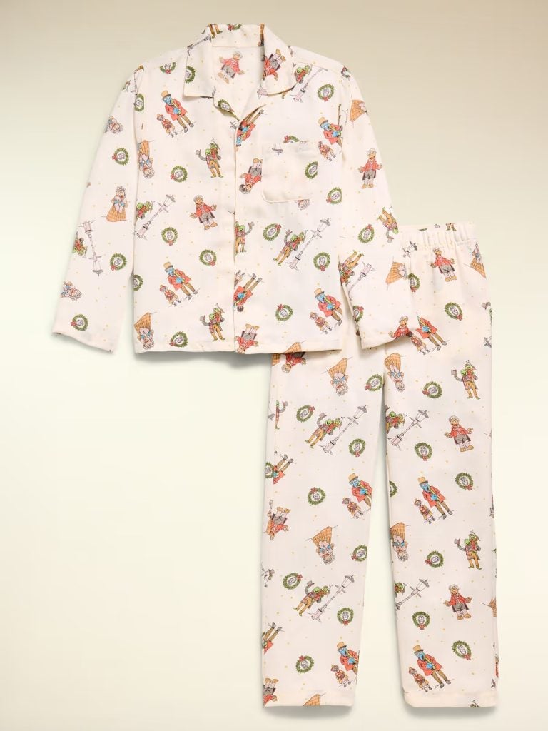 muppet christmas carol pajamas_old navy 2026 3 | WDWINFO.COM NEW Muppet Christmas Carol & Star Wars Holiday Pajamas at Old Navy muppet christmas carol pajamas_old navy 2026 3