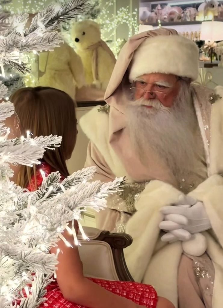 the cake bake shop santa - 1 | WDWINFO.COM Dinner With Santa Returns to Disney’s BoardWalk for 2026 the cake bake shop santa - 1