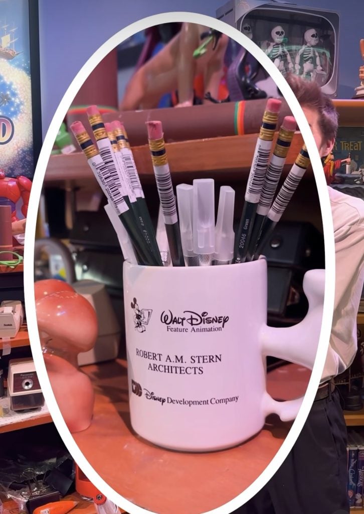 the-magic-of-disney-animation-easter-eggs-08 | WDWINFO.COM Look Closely! Disney Reveals Easter Eggs Hidden in NEW Animation Experience the-magic-of-disney-animation-easter-eggs-08
