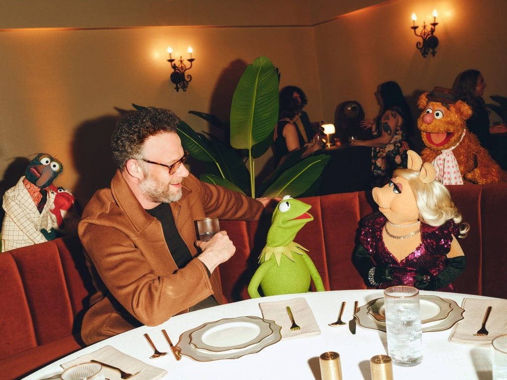 the muppets | WDWINFO.COM The Muppet Show Already Has a Premise… So What’s Holding Up a Series? the muppets THE MUPPET SHOW - Executive producer and guest star Seth Rogen joined Kermit the Frog and Miss Piggy and more to celebrate the premiere of “The Muppet Show” at The Hollywood Roosevelt in Los Angeles on Saturday, January 31, 2026. “The Muppet Show” special event premieres Wednesday, February 4 on Disney+ and ABC.
(Disney/Jonny Marlow)
GONZO THE GREAT, CAMILLA THE CHICKEN, SETH ROGEN, KERMIT THE FROG, MISS PIGGY, FOZZIE BEAR