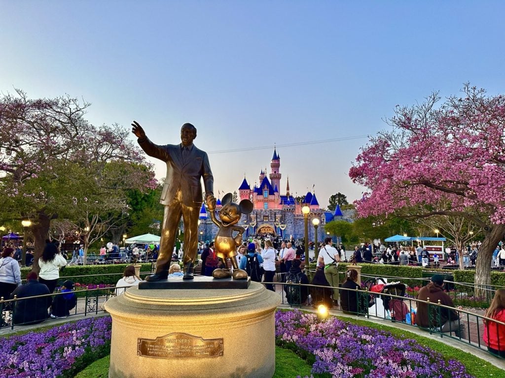 Is Technology Taking the Magic Out of Solo Disney Trips? 2024 - Zoe - DLR Night Large 2