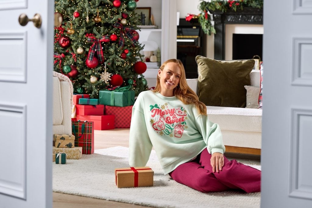 2026-DCP-Holiday-Pastel-Collection-9 | WDWINFO.COM Disney Reveals TWO New Holiday Merchandise Collections 2026-DCP-Holiday-Pastel-Collection-9