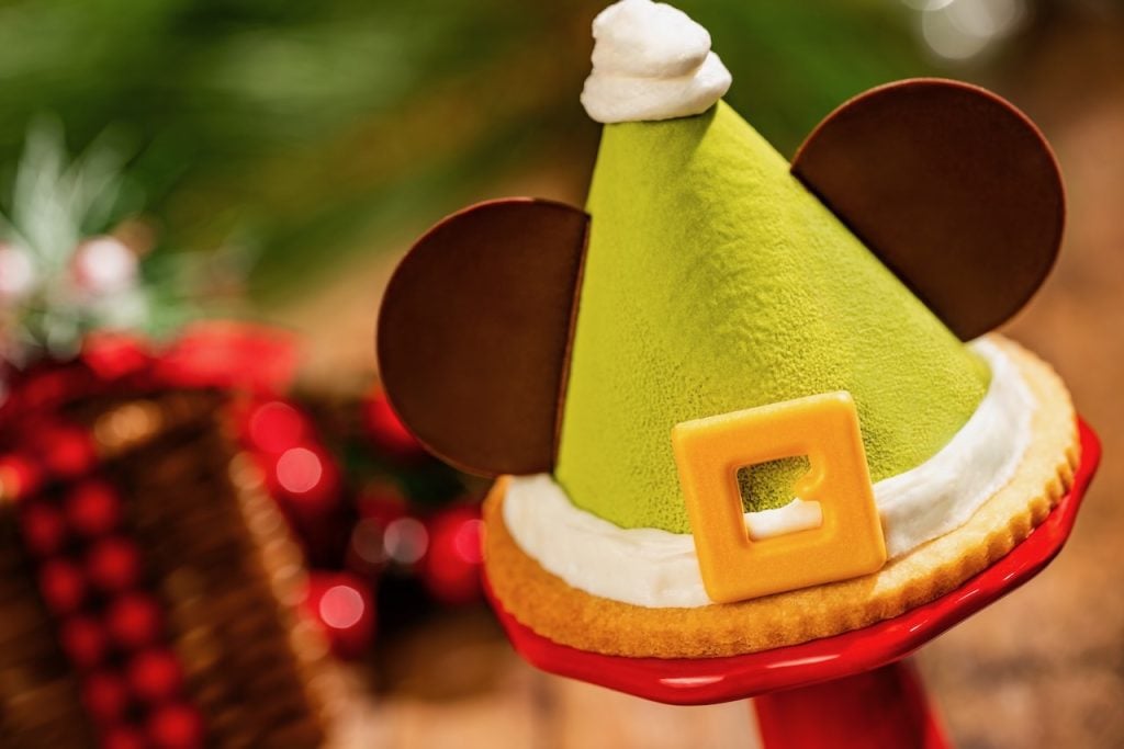 2026-WDW-MVMCP-Foodie-Guide-MickeyTheElf | WDWINFO.COM The 2026 Mickey’s Very Merry Christmas Party Foodie Guide is HERE! 2026-WDW-MVMCP-Foodie-Guide-MickeyTheElf