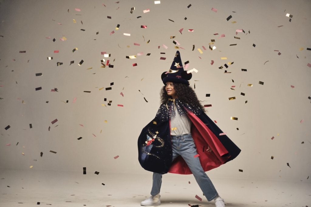 2026 disney macys balloons merch collab - 7 | WDWINFO.COM NEW Disney & Macy’s Holiday Collection Celebrates 100th Thanksgiving Day Parade 2026 disney macys balloons merch collab - 7