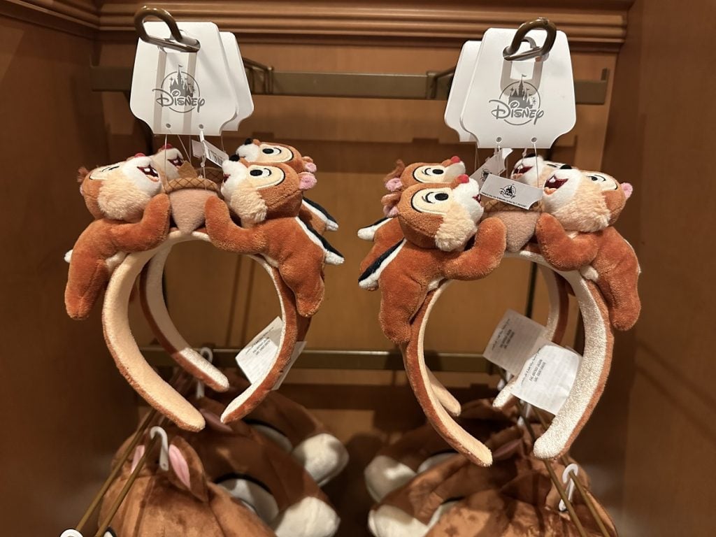 IMG_3685 | WDWINFO.COM New Chip ’n’ Dale Merchandise at Disneyland IMG_3685 Chip ’n’ Dale Merchandise