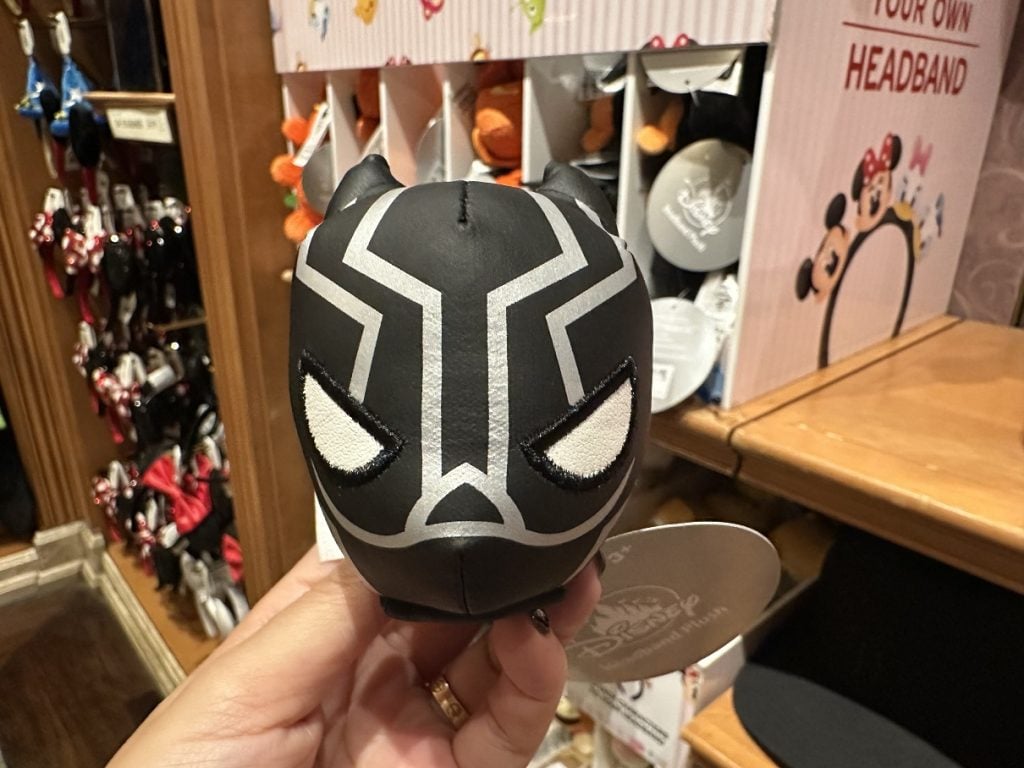 IMG_3702 | WDWINFO.COM New Disneyland Merch: Starbucks, Marvel and Star Wars IMG_3702 marvel