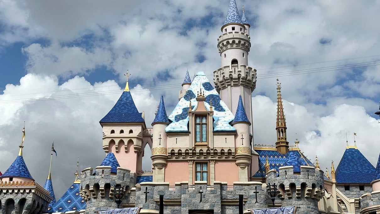 First Snow Appears on Disneyland Castle for 2026 IMG_6250