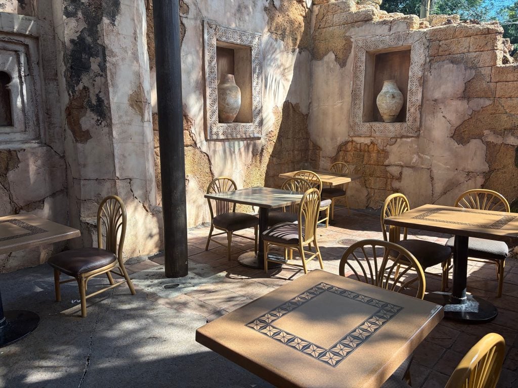 TamuTamuSeating | WDWINFO.COM Why Is the Mummy Twist the Best Halloween Treat at Animal Kingdom This Year? TamuTamuSeating