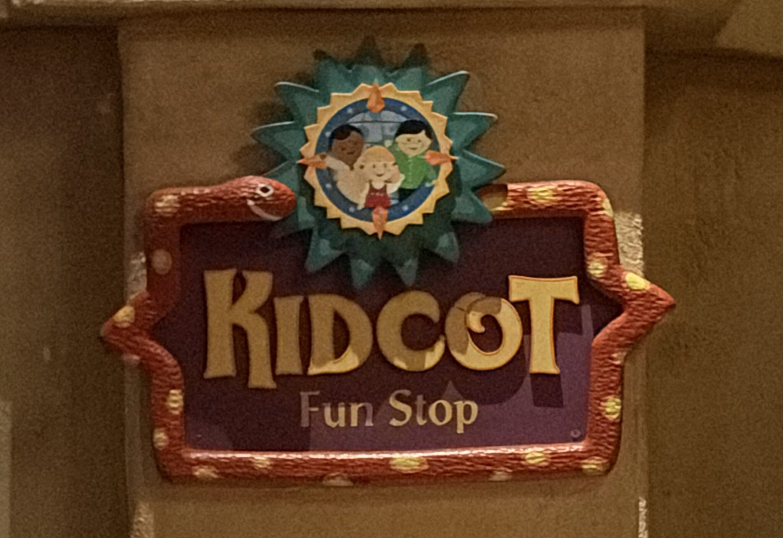 Activities at Disney World: Affordable Learning and Fun rsz_image Kidcot M